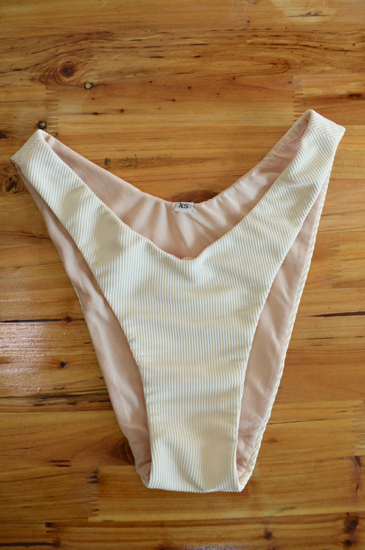 The Ribbed Ivory Bottom