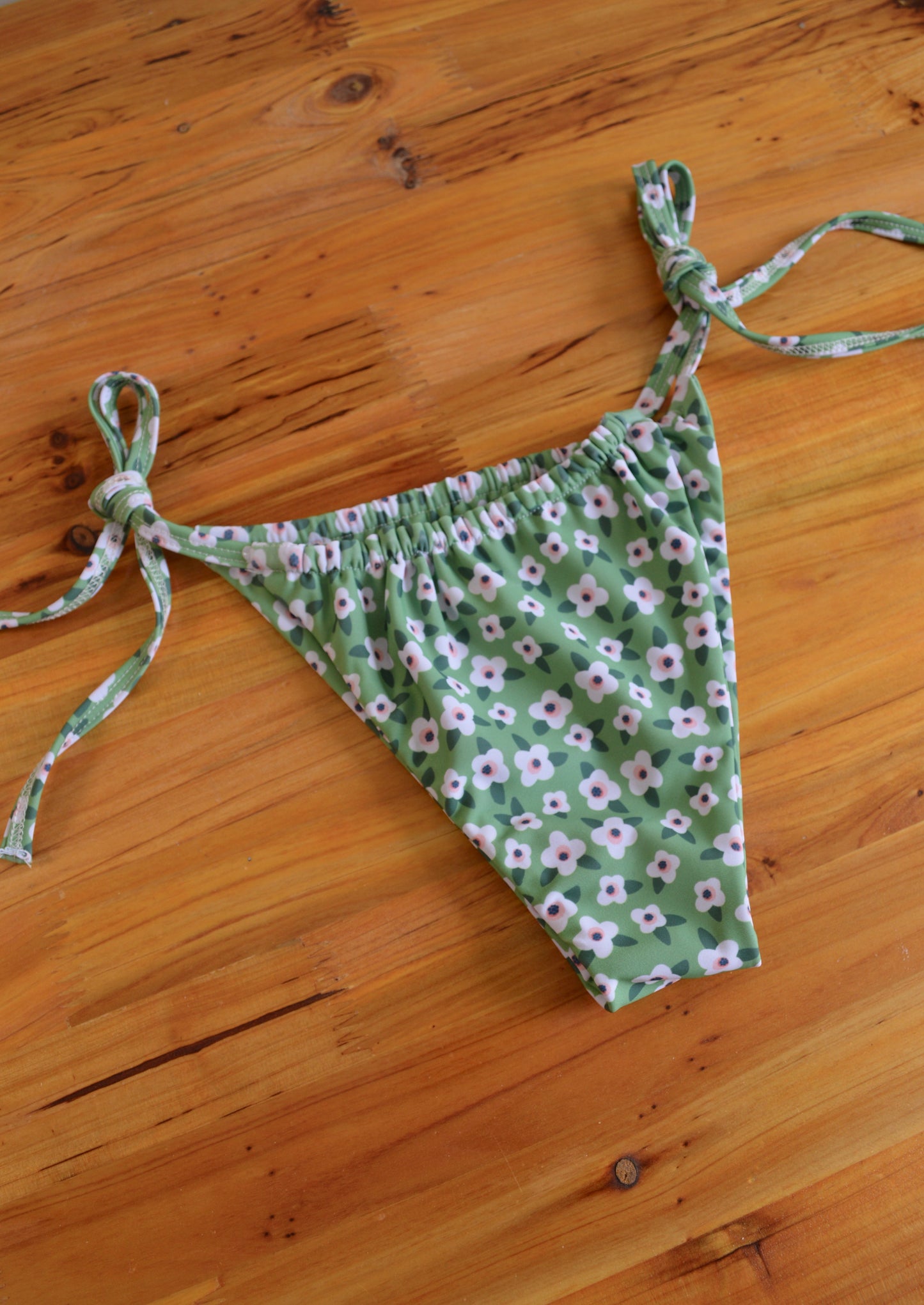 The Green Floral Bottom