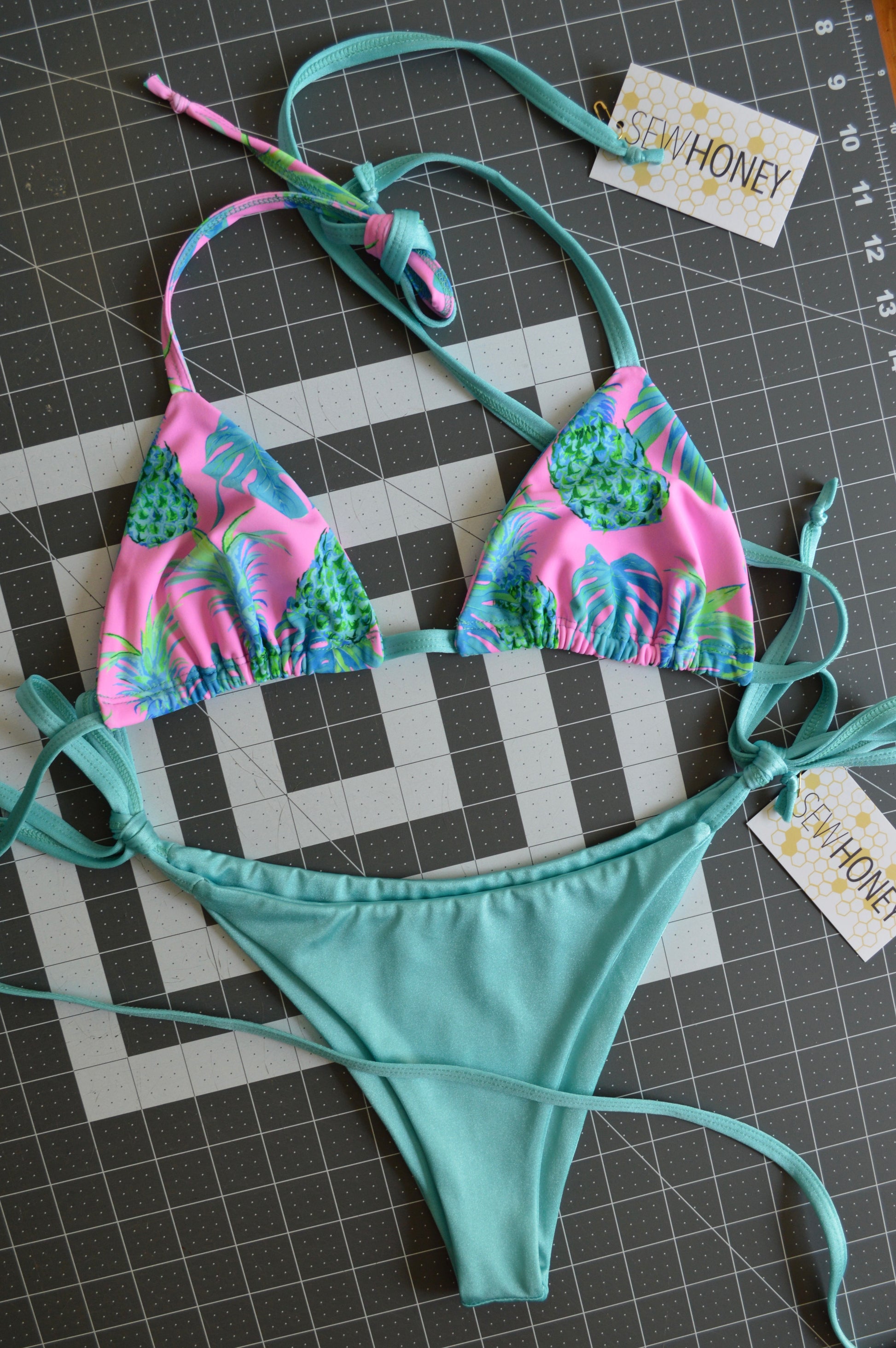 The Blue Pineapple Bottom image 2
