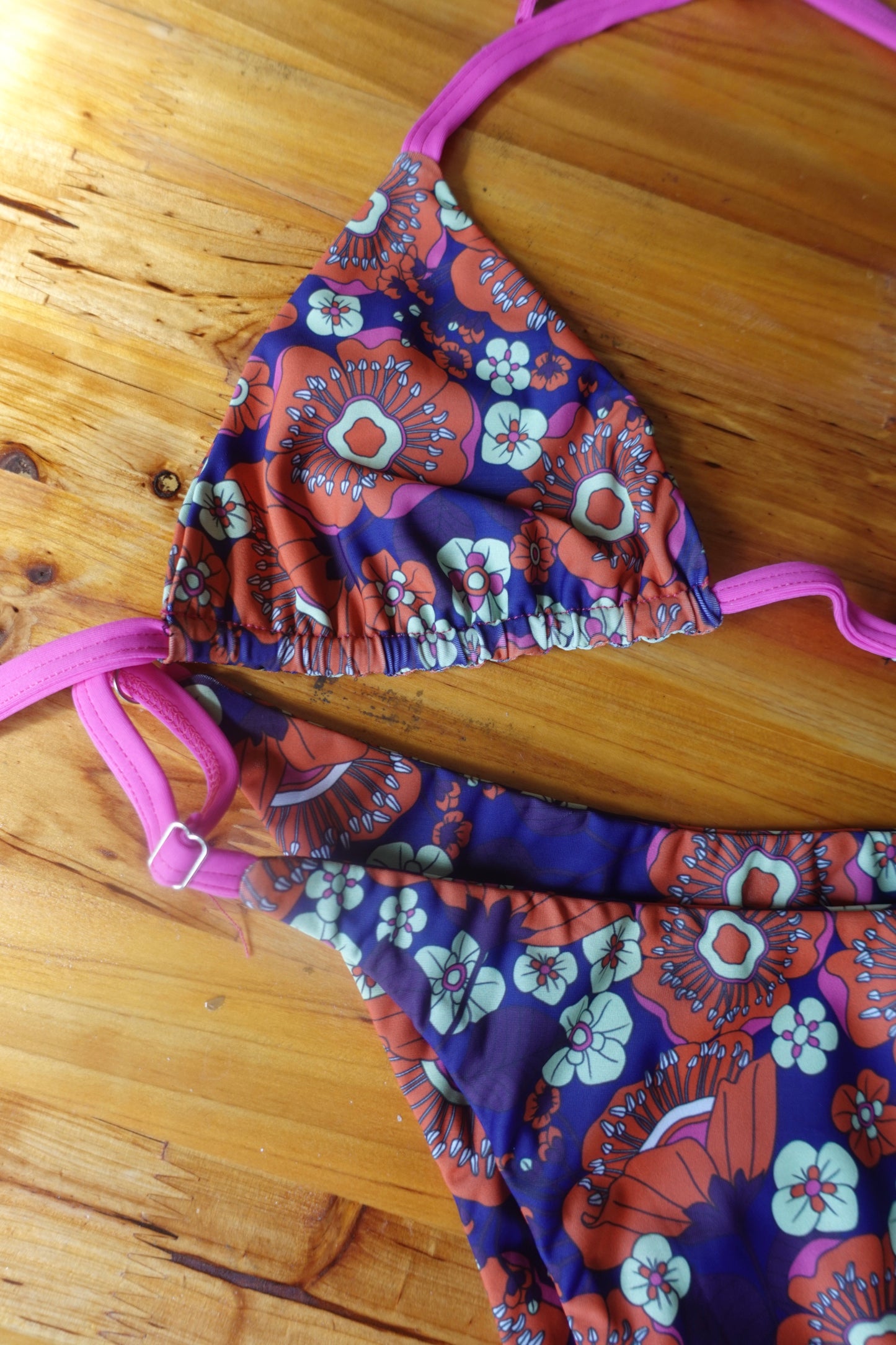 The Retro Garden Bottom