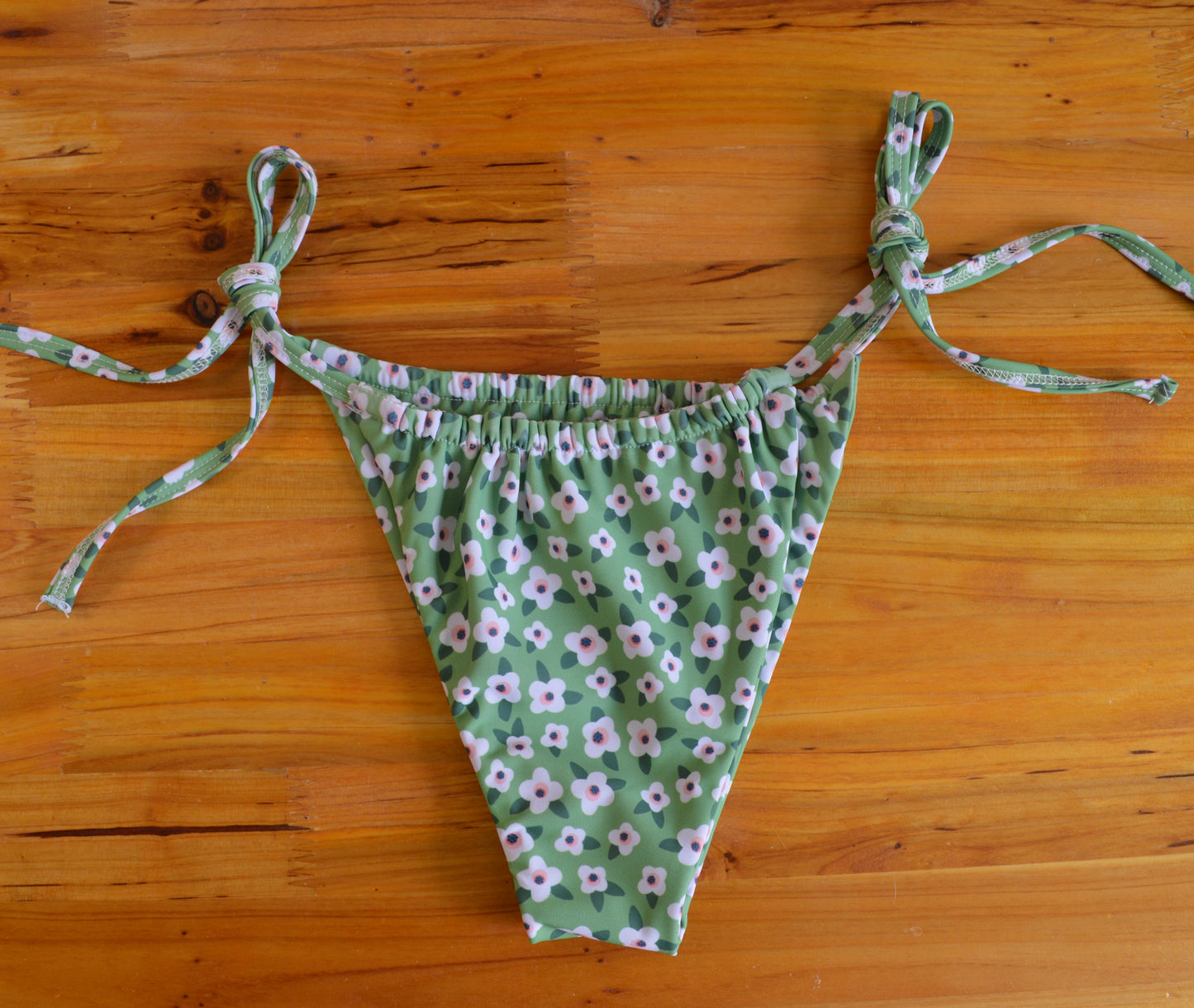 The Green Floral Bottom