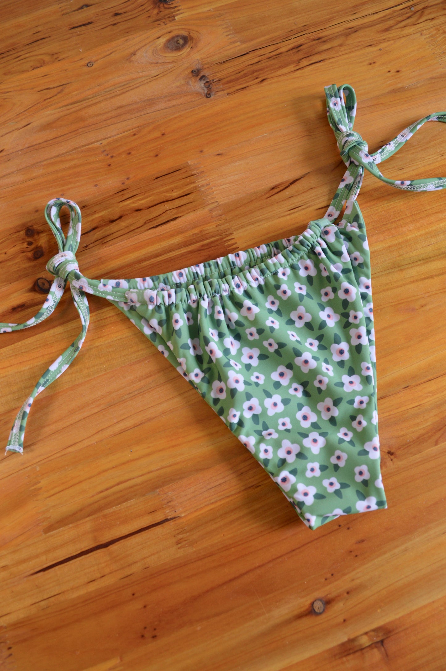 The Green Floral Bottom