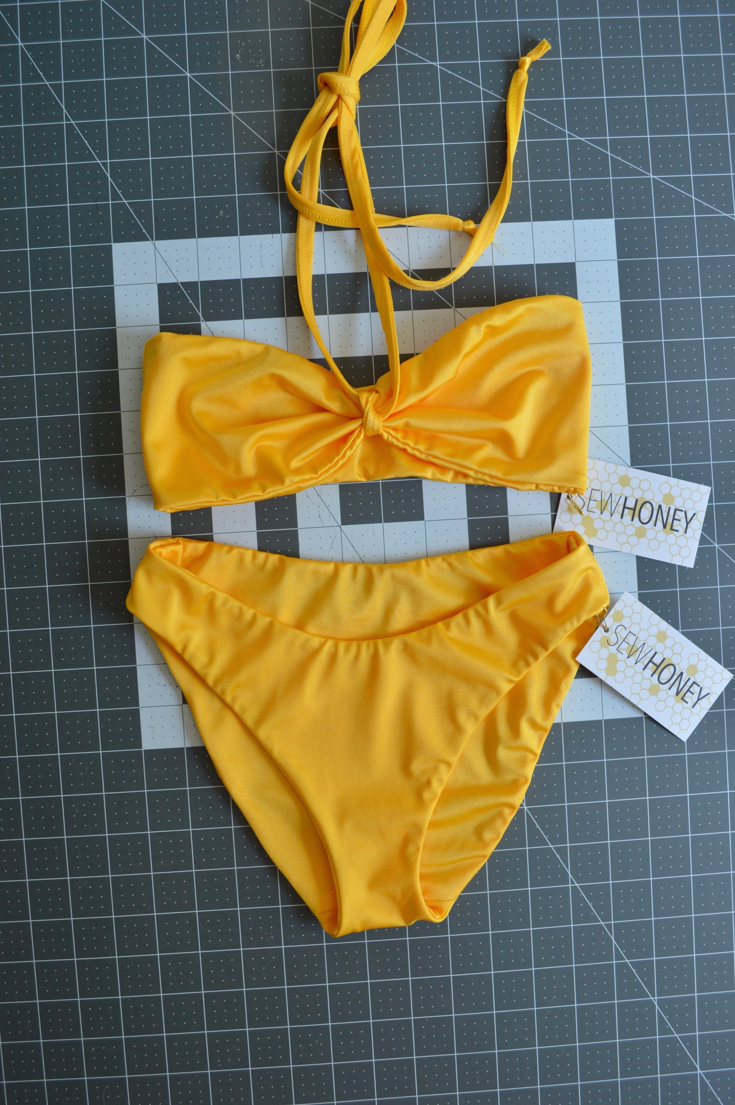 The Amber Bottom image 3