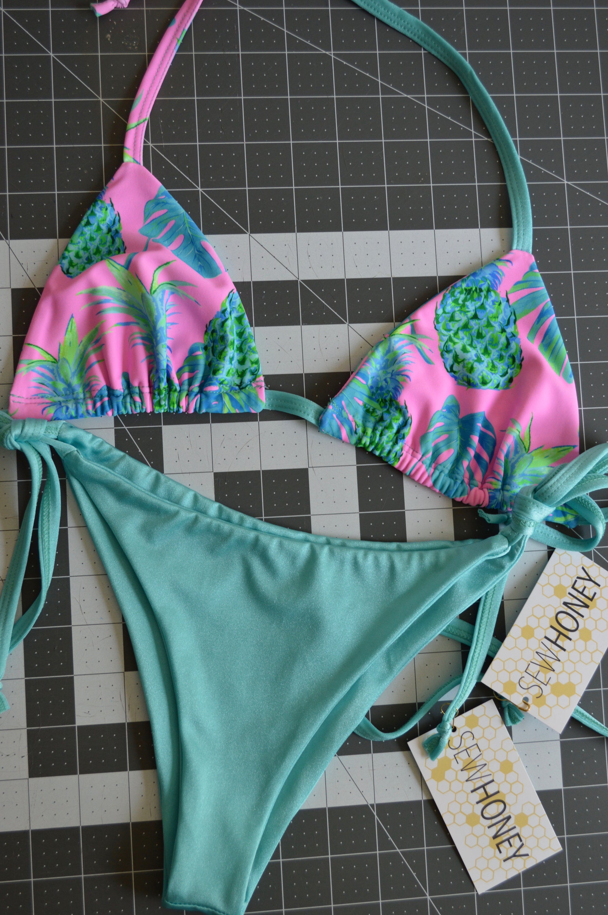 The Blue Pineapple Bottom image 3